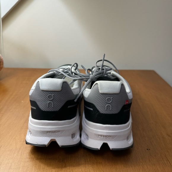 🔥🔥NOT AVAILABLE!!!!🔥🔥ON Cloudvista Running Shoes in Glacier/Black - Picture 7 of 10